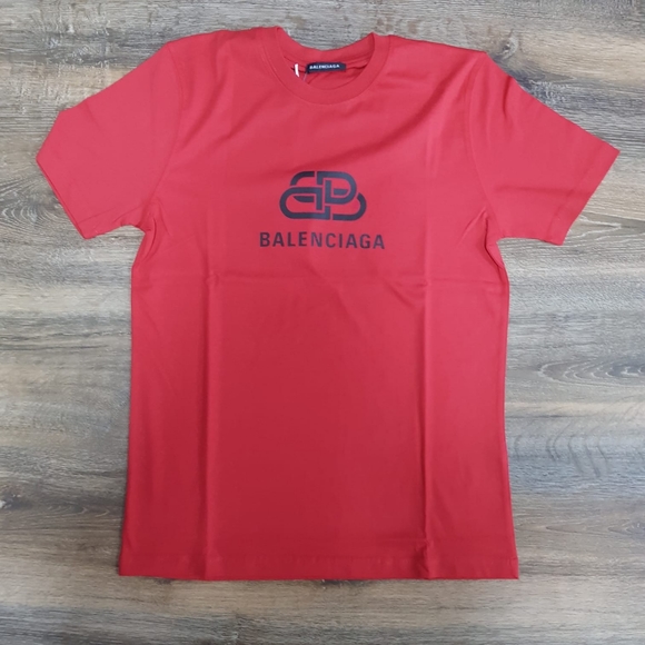 red balenciaga tee